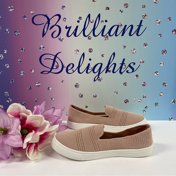 💗SALE! MEIKA SLIP ON SNEAKERS - Picture 6 of 12